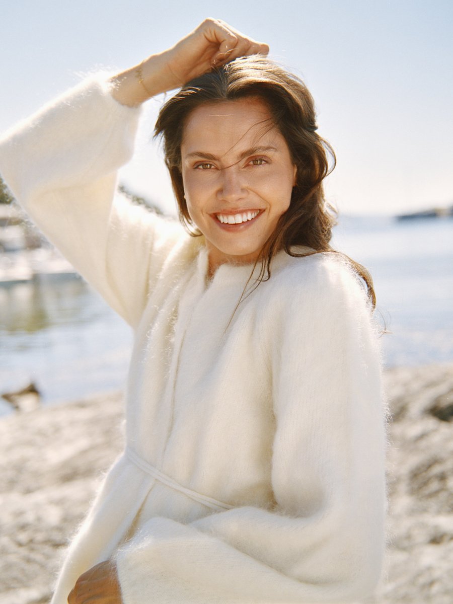 Fredrikke Chunky Cardigan White