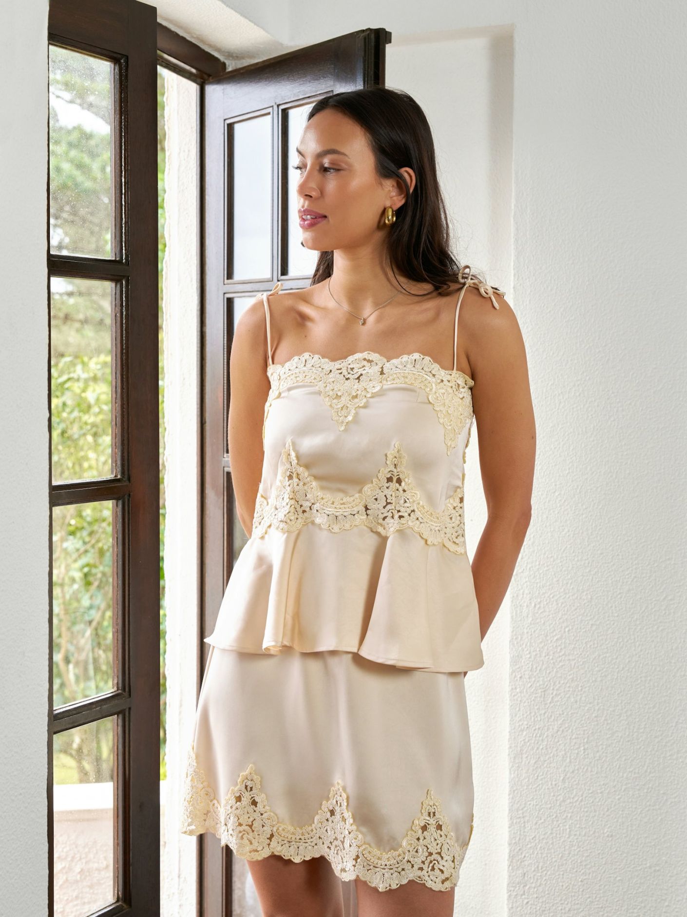 Kaela Heavy Sateen Lace Top Light Yellow