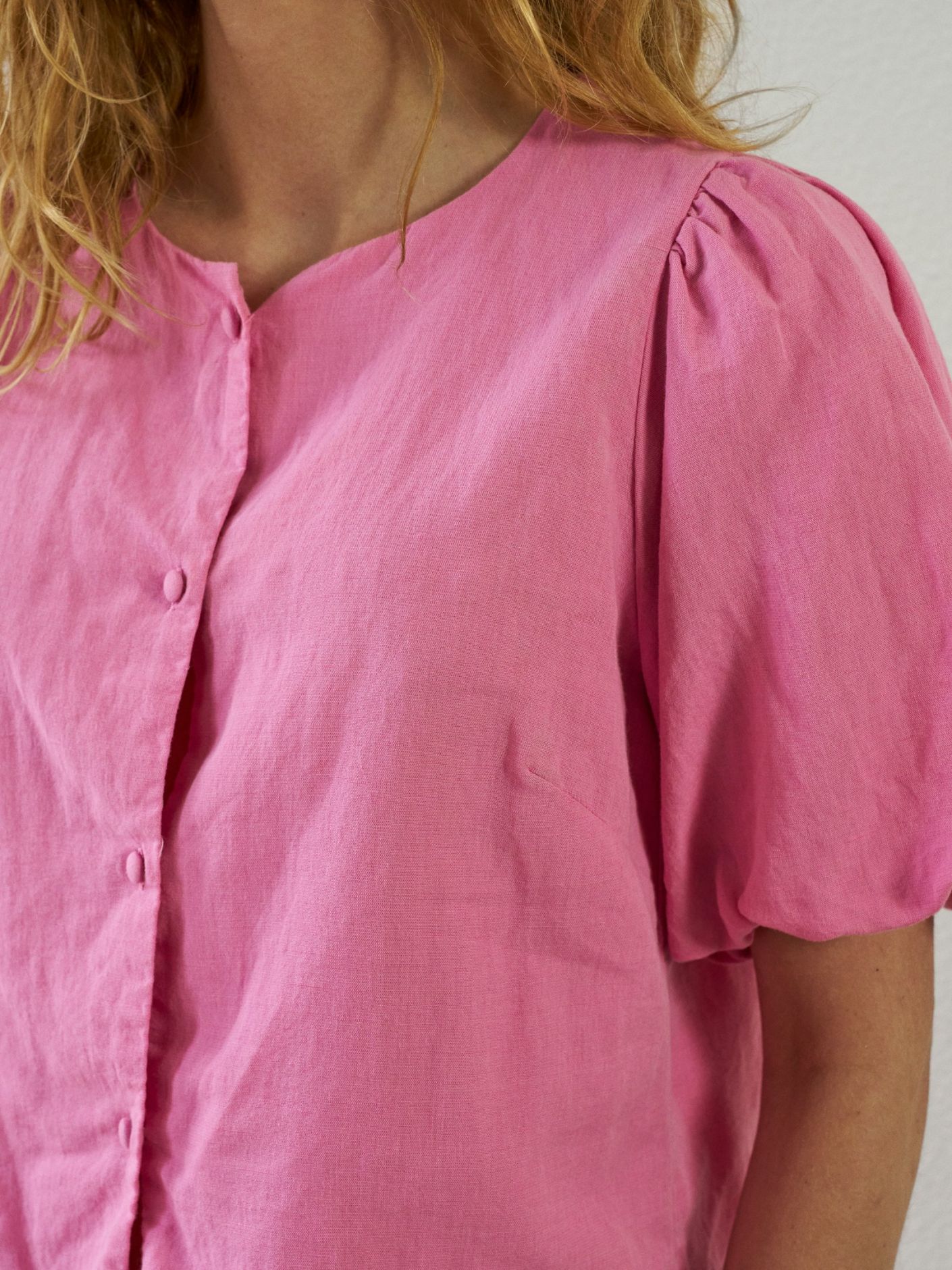 Moisa Linen Blouse Pink