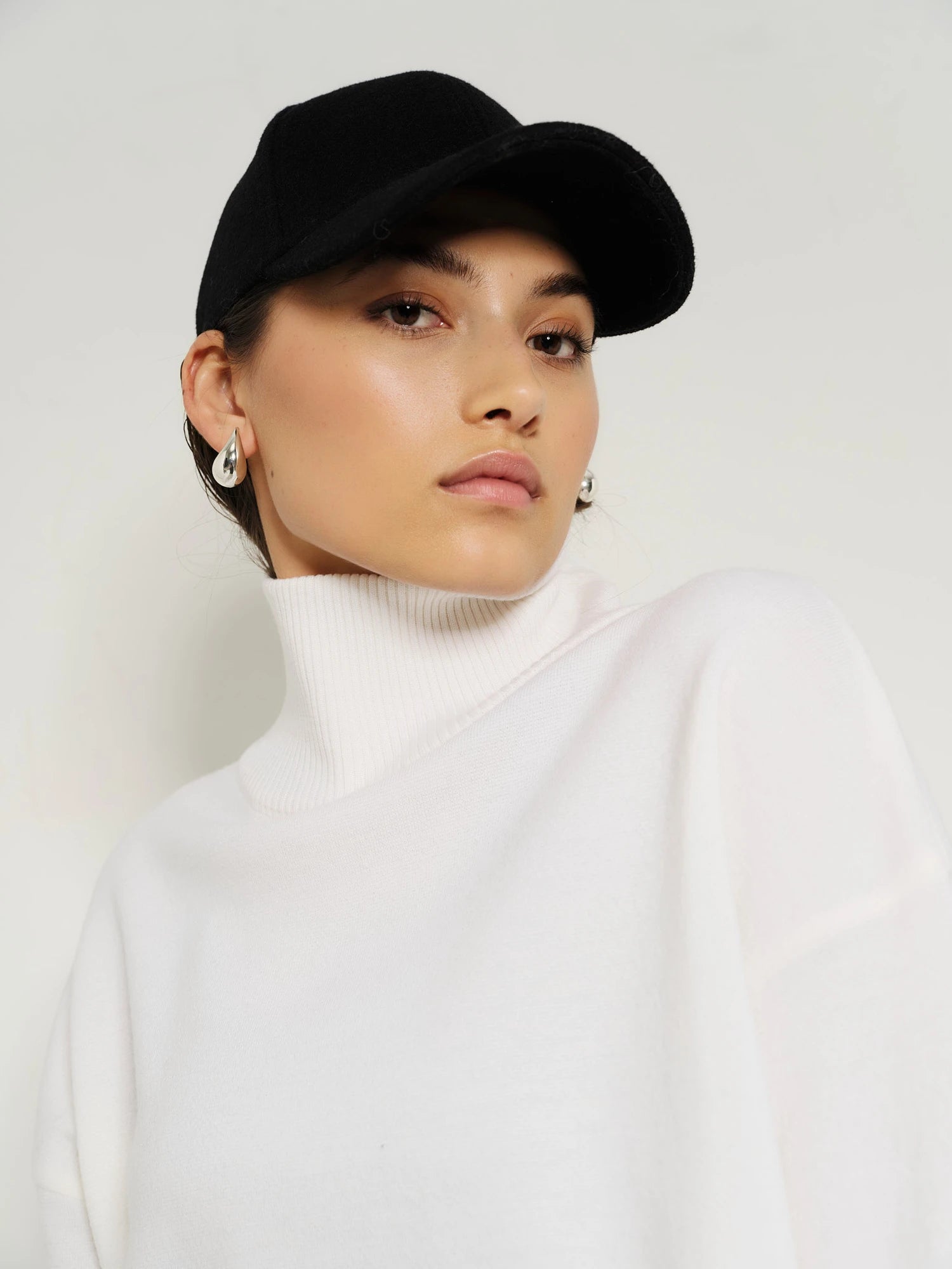 Julie Wool Cap Black