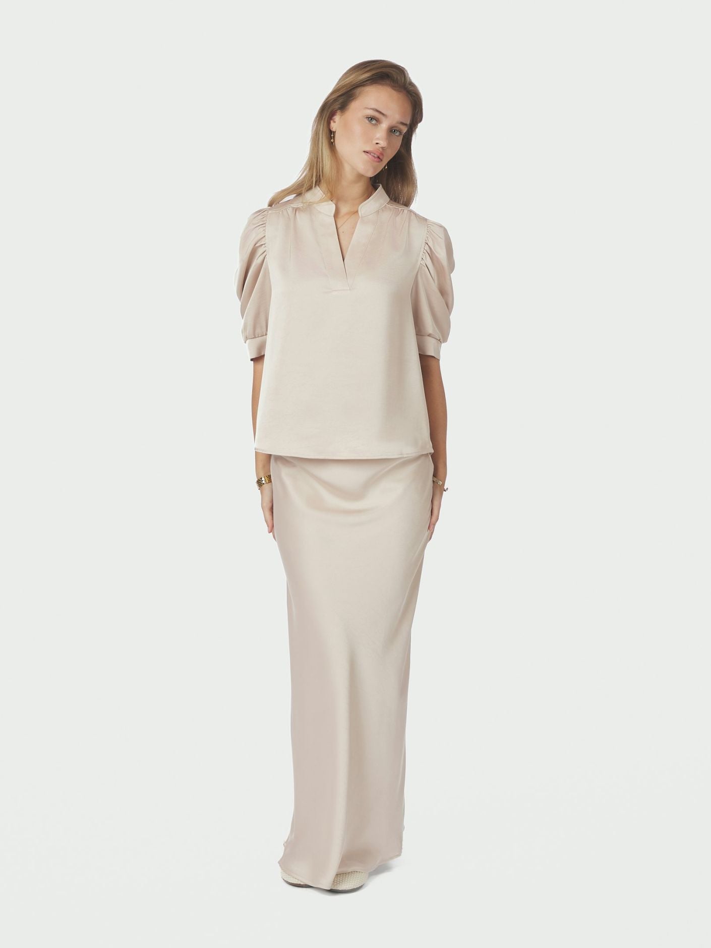 Roella Heavy Sateen Blouse Champagne