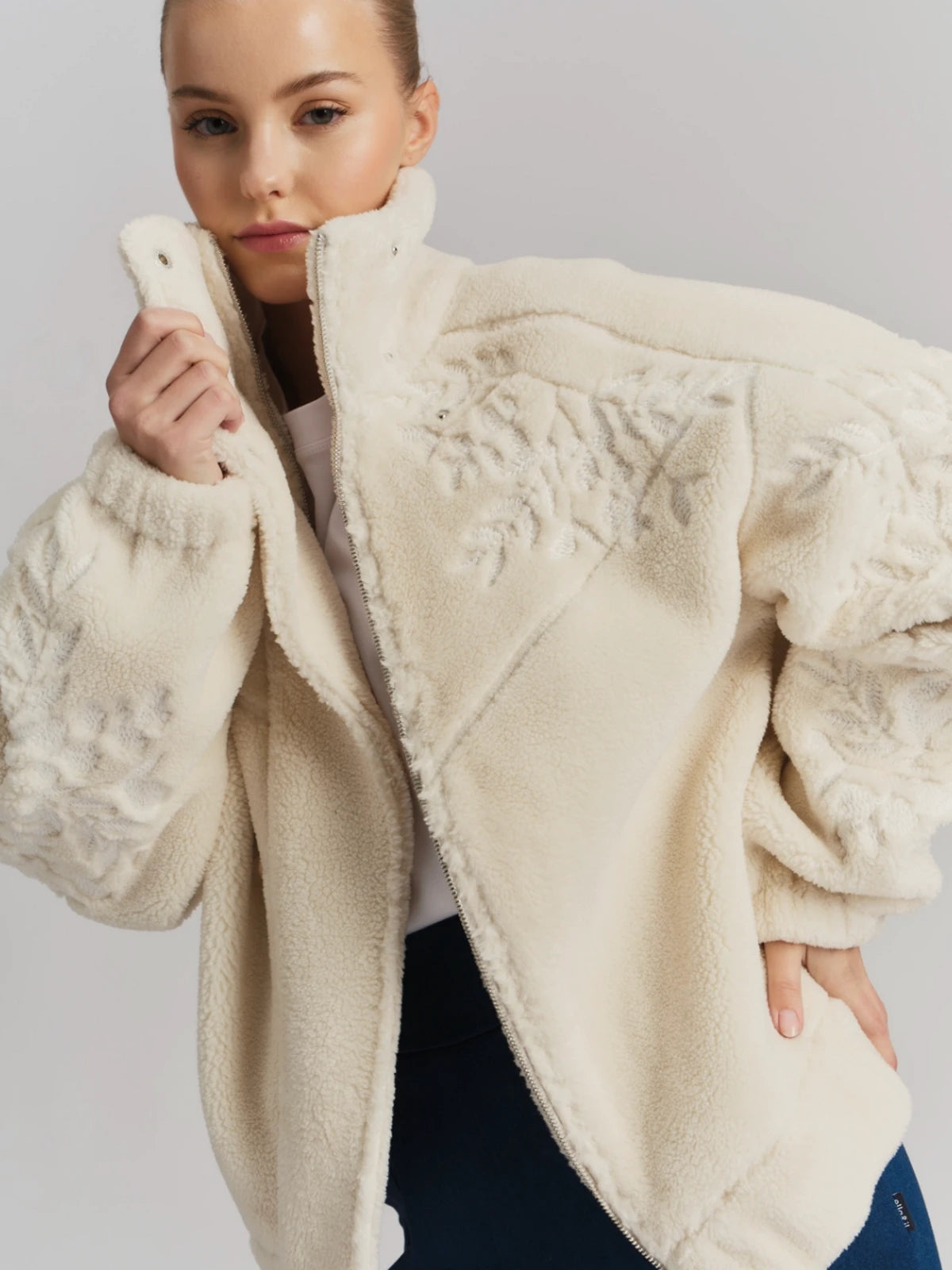 Ronya Fleece Jacket Cream