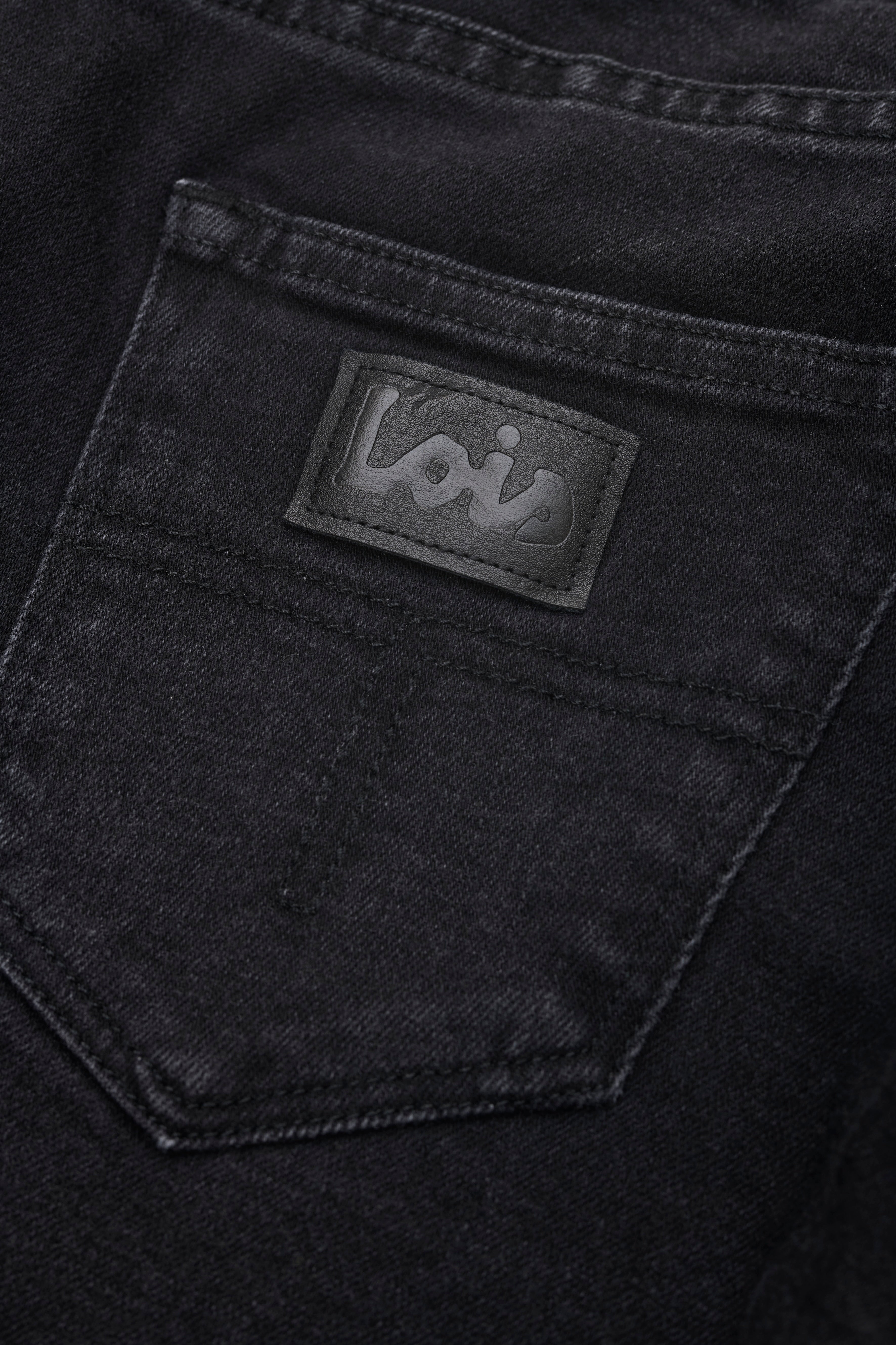 Yoko 22 Caspar Pitch Black Stone