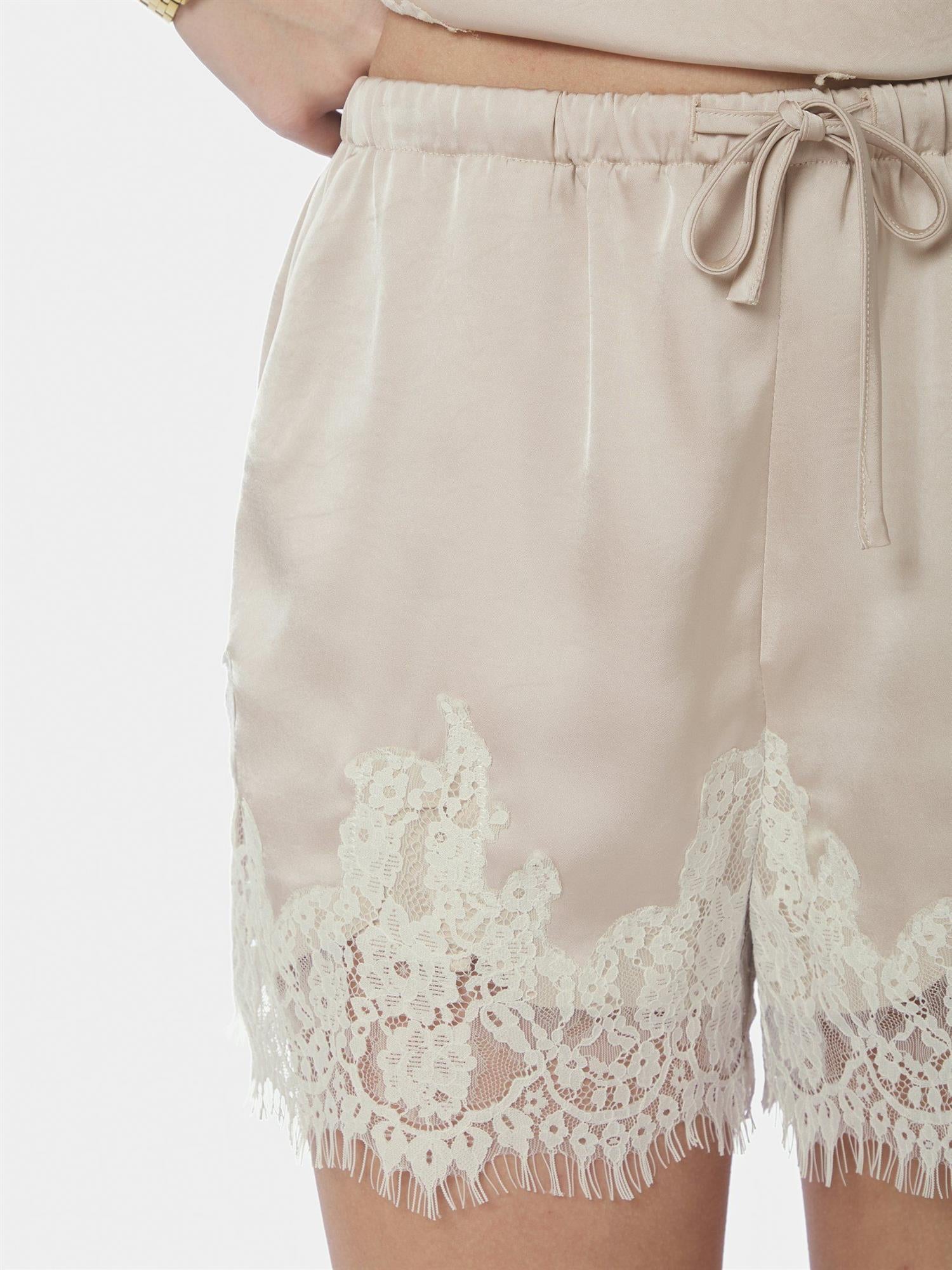 Siena Lace Shorts Champagne