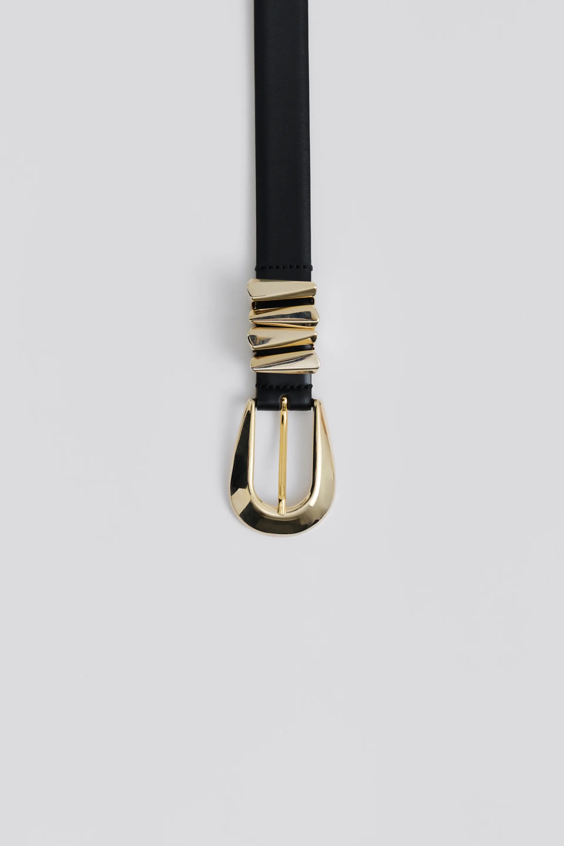 Azelia Buckle Leather Belt Black
