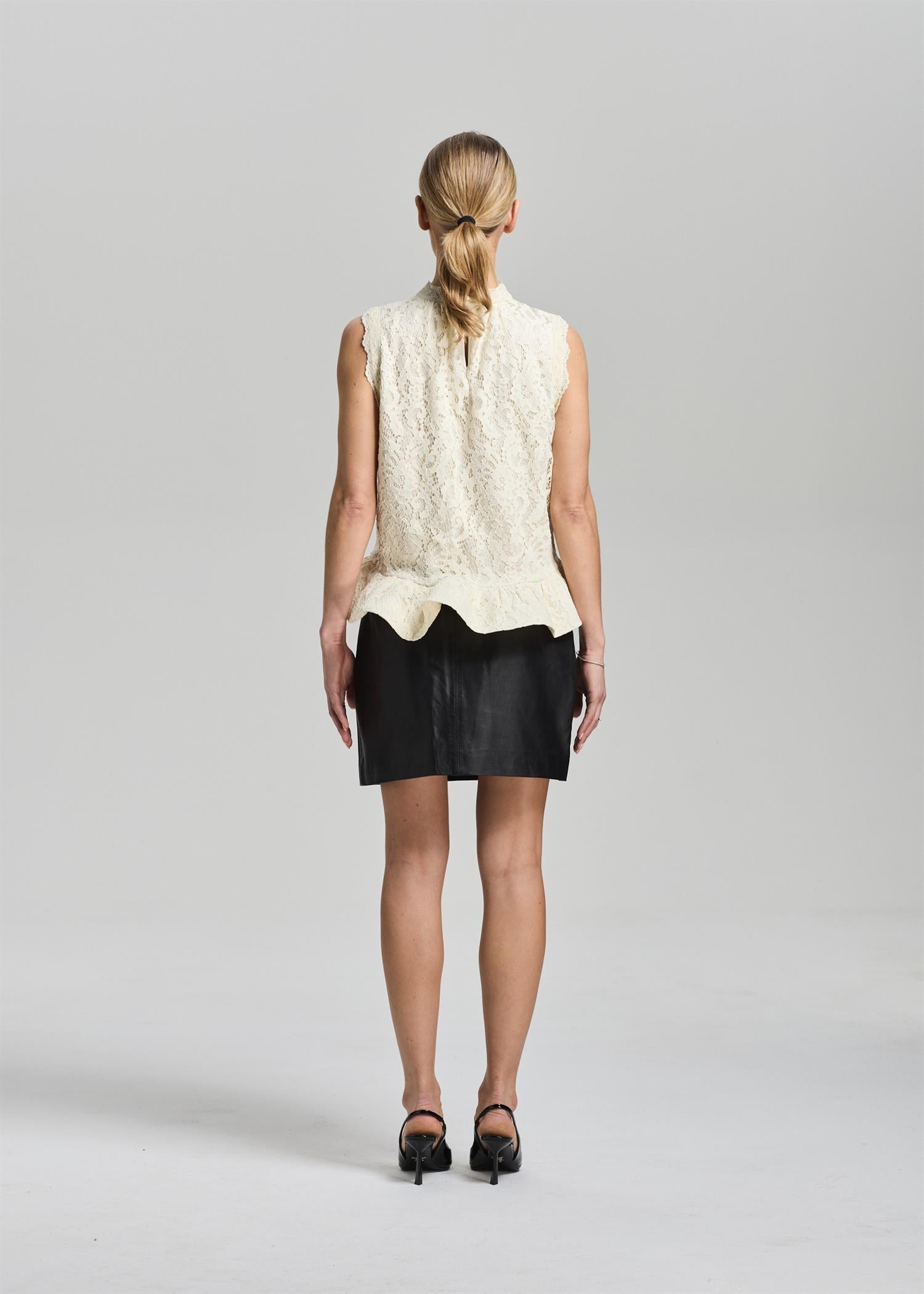 Beatrice Lace Top Cream