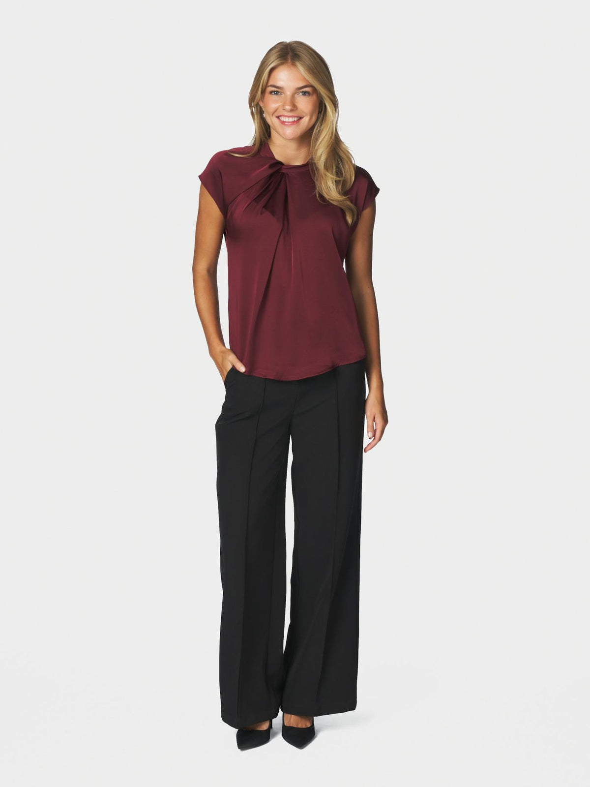 Fleur Drapy Sateen Blouse Burgundy