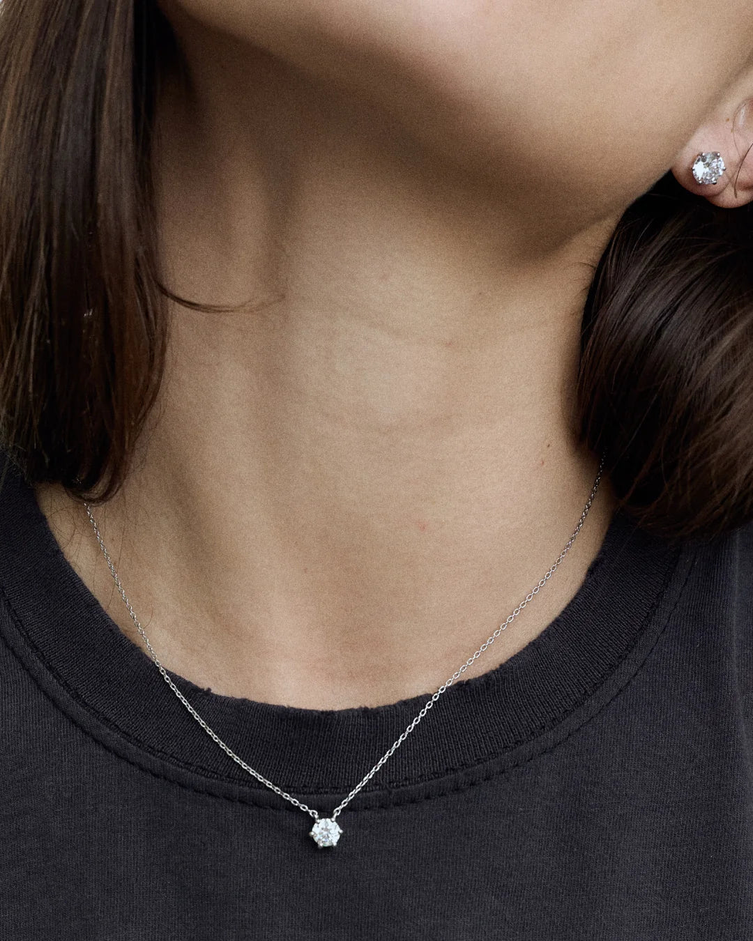 Solitaire Necklace 6mm Silver