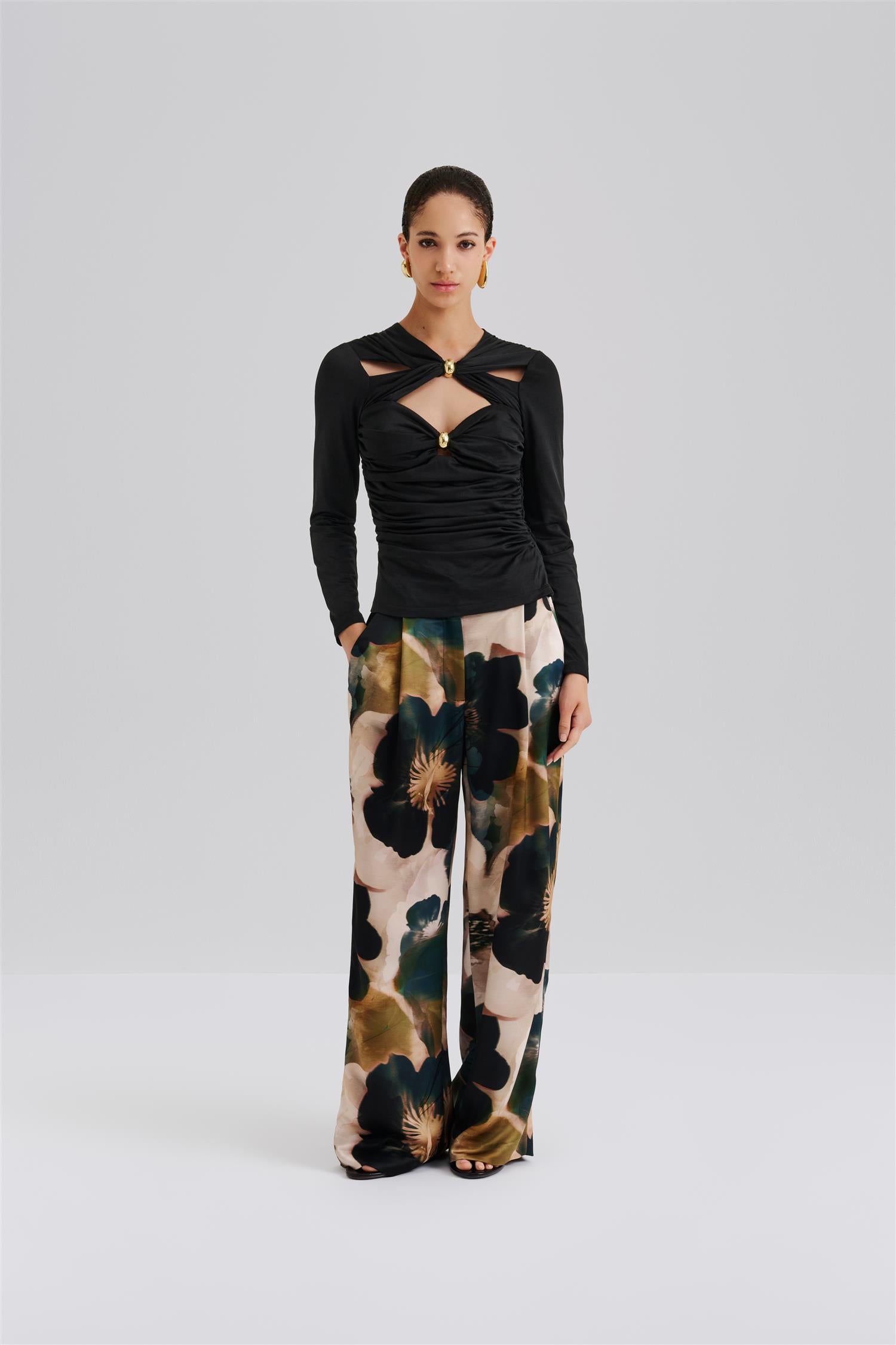 Amela utsmykket langermet jerseytopp svart