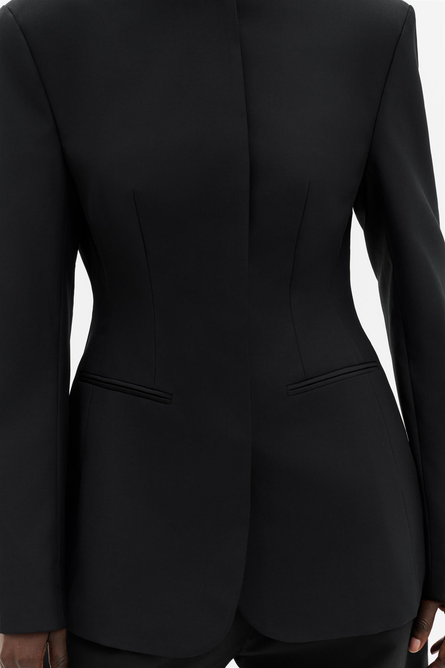 Carol Fitted Round Neck Blazer Black
