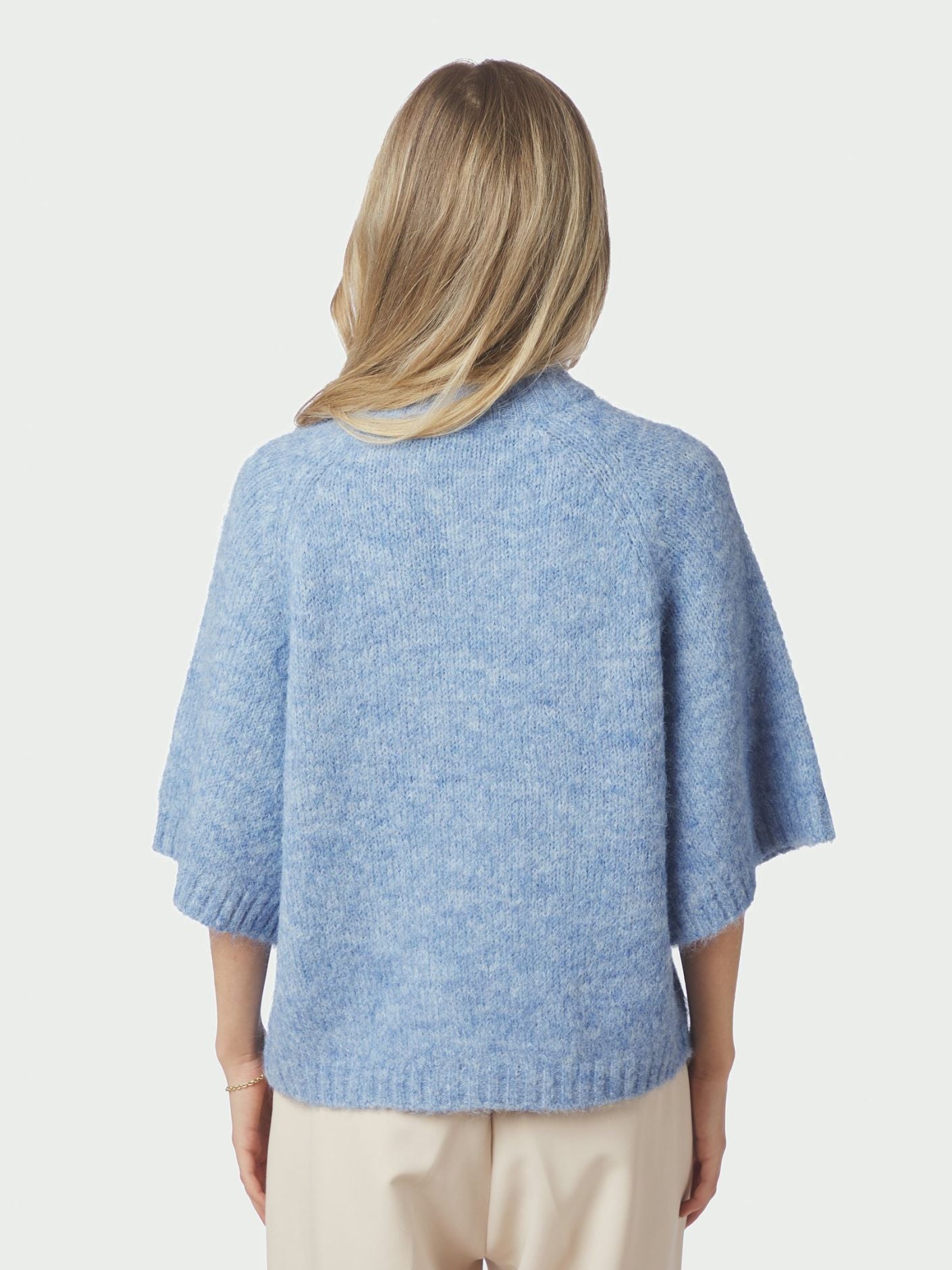 Benuta Fluffy Strikket Cardigan Dus Blå