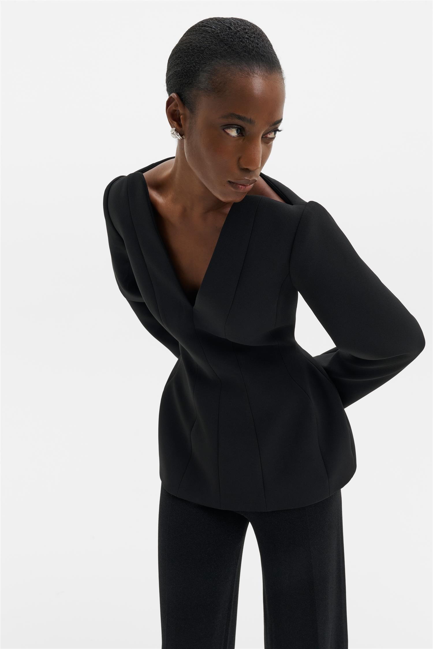 Ninni Cut-Out Shoulder Hourglass Top Black
