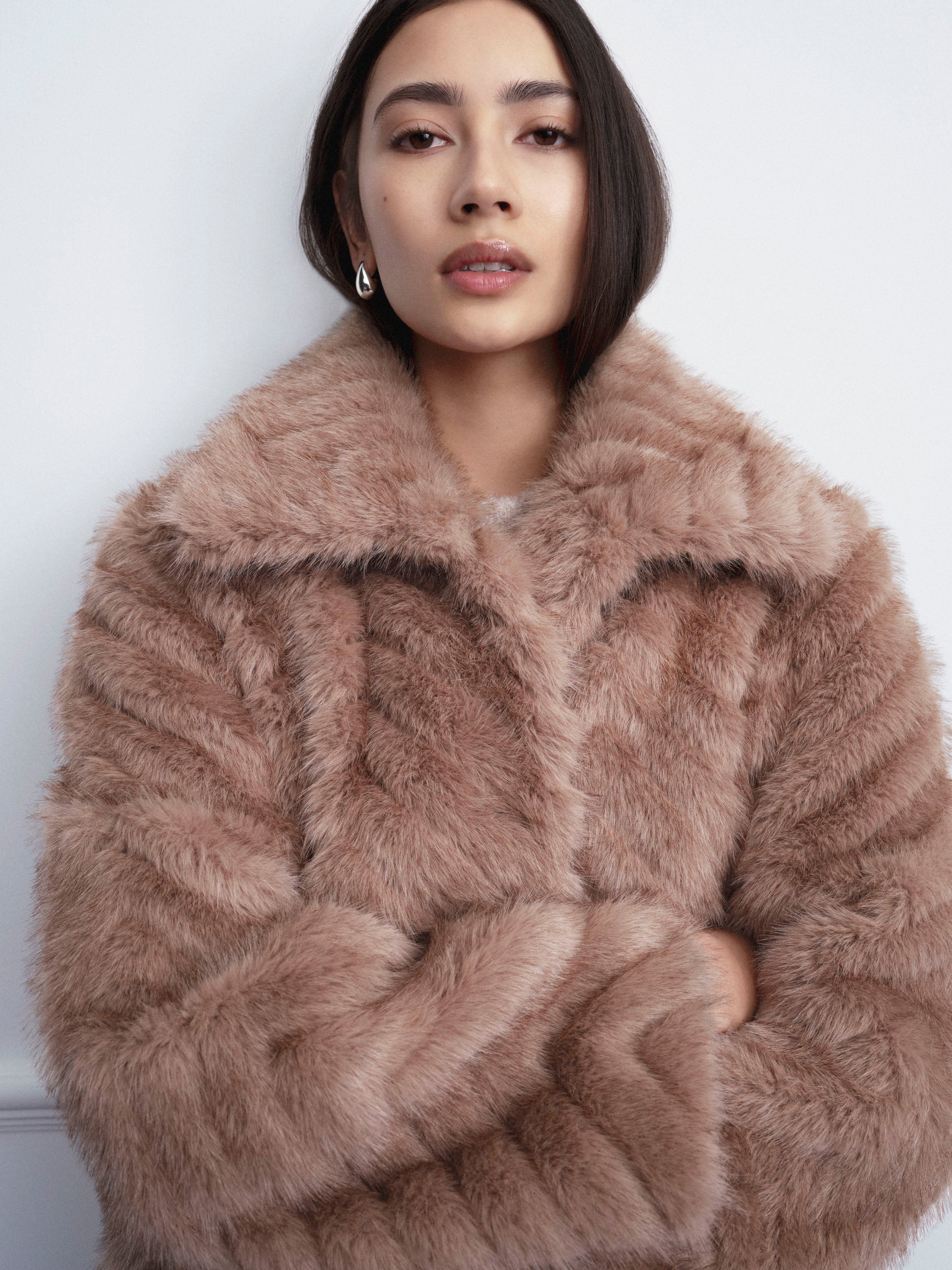 Scarlet Faux Mink Zig Zag Camel