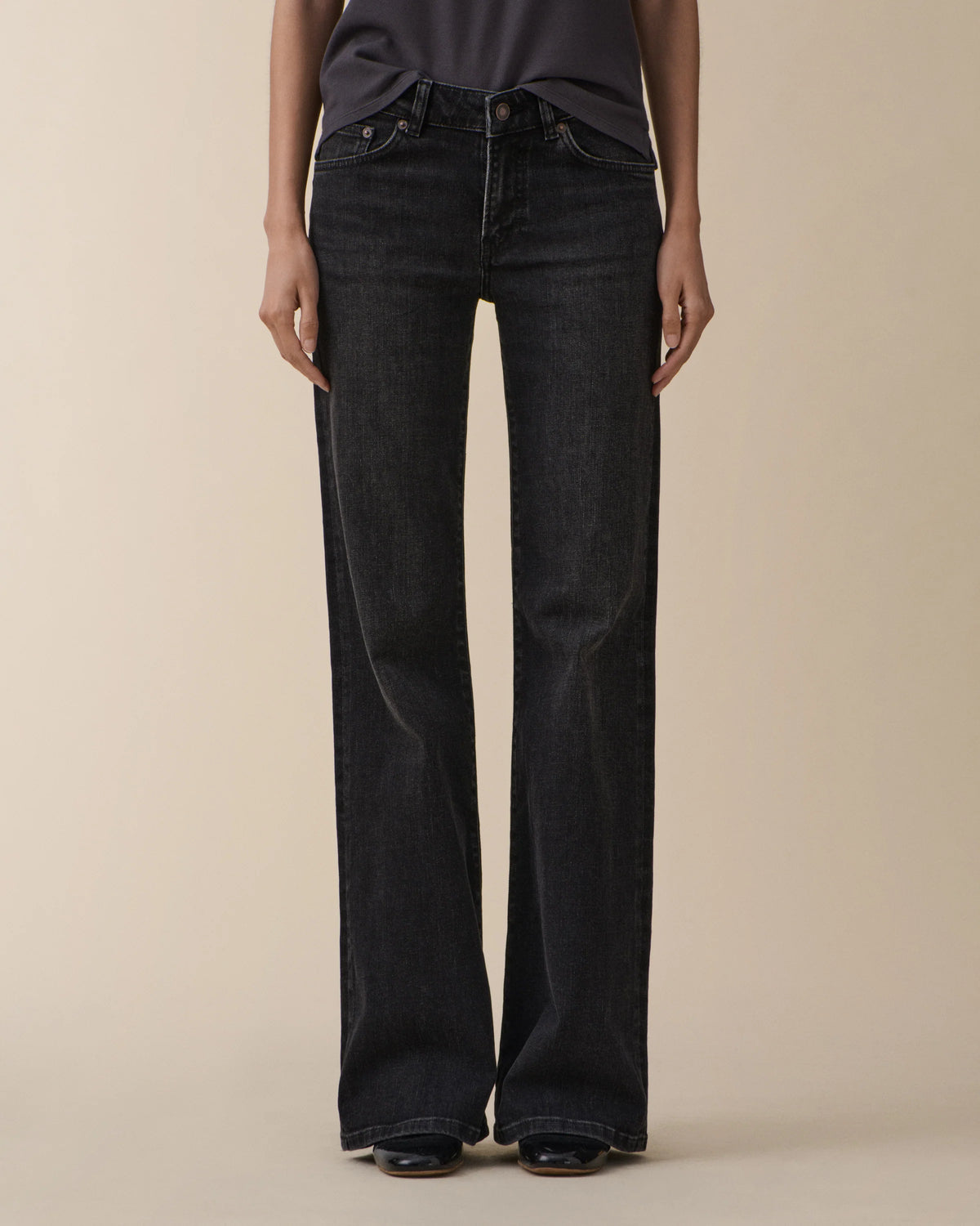 San Babila Washed Black