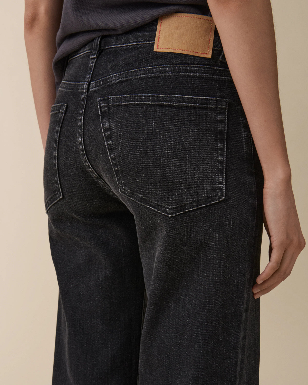 San Babila Washed Black