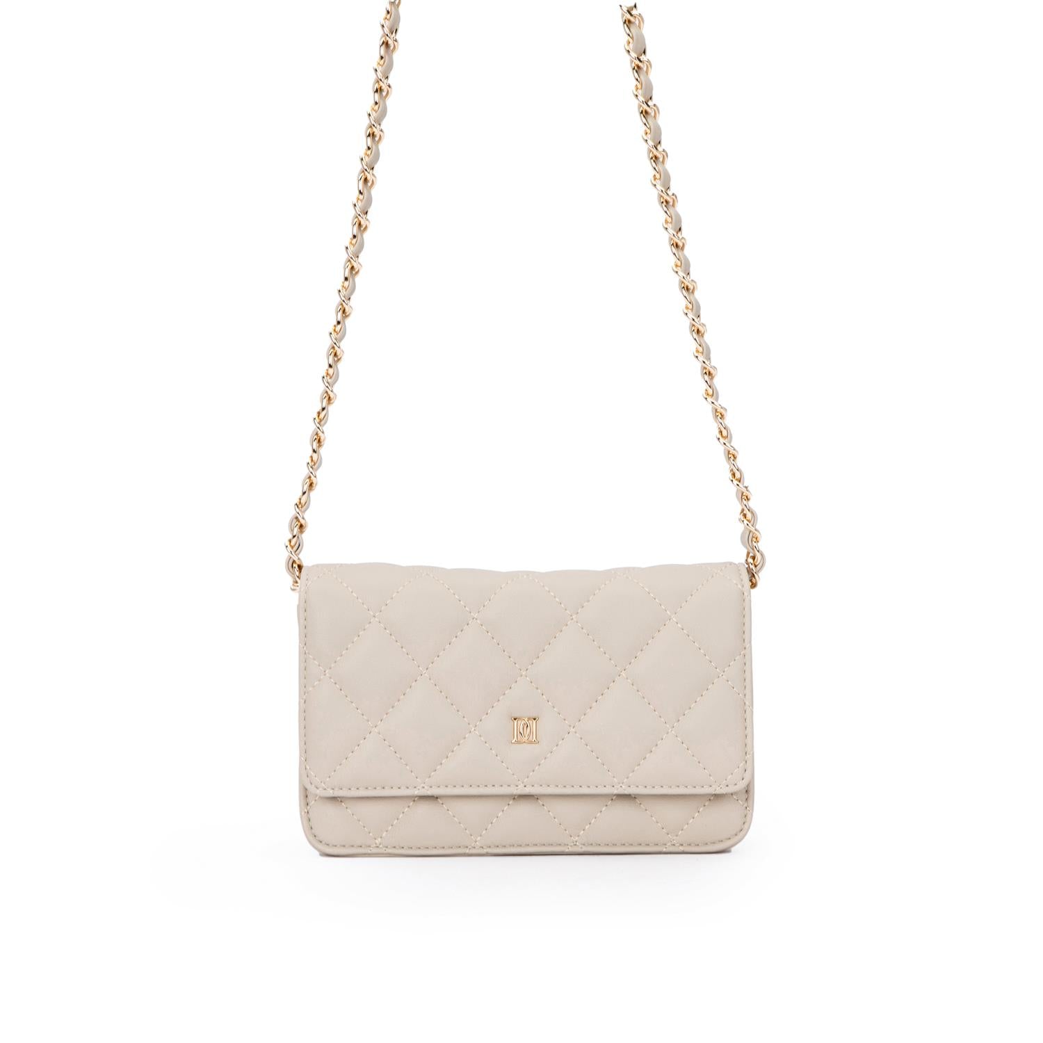 Liten quiltet skinnveske sand