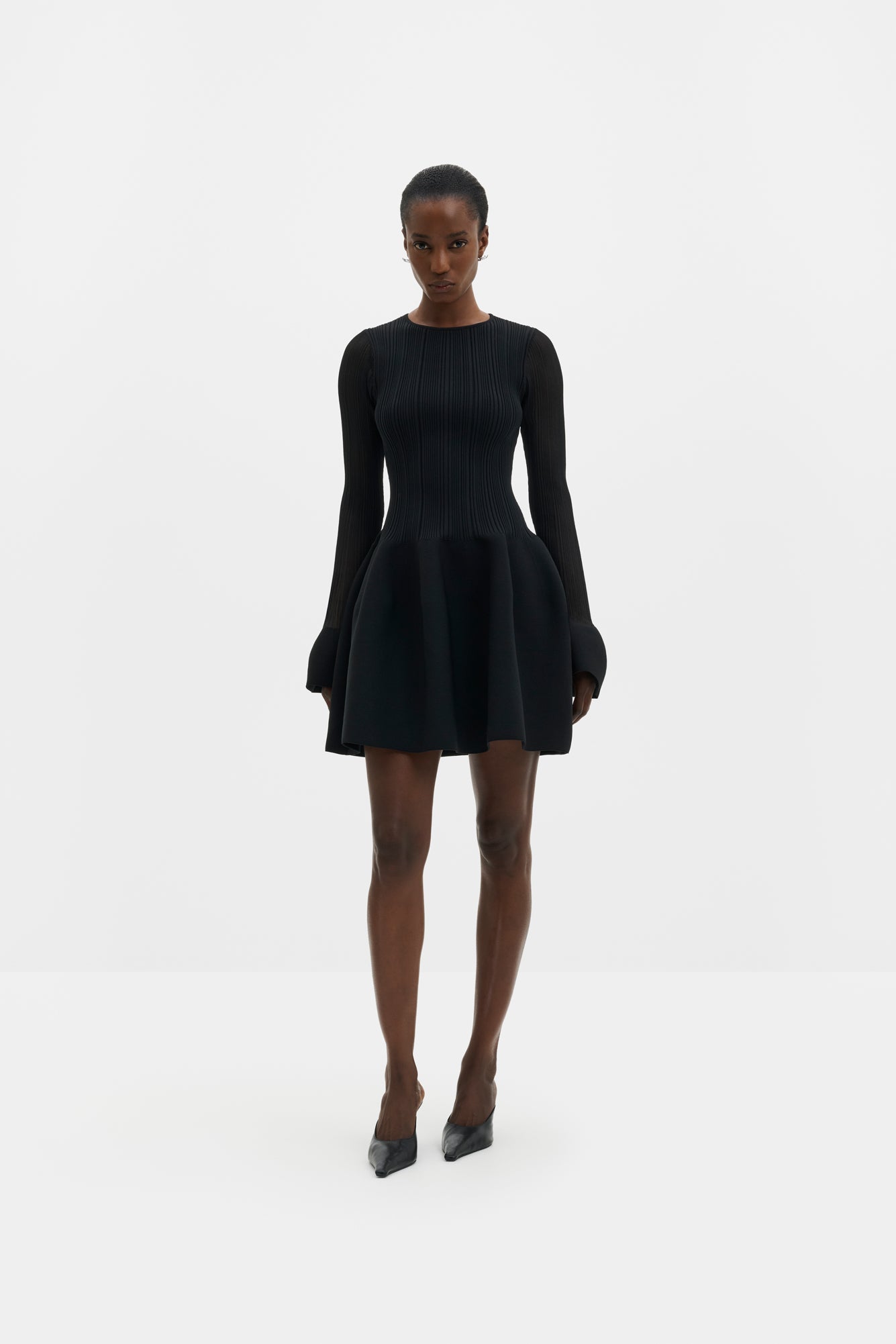 Elona Voluminous Skirt Knitted Dress Black
