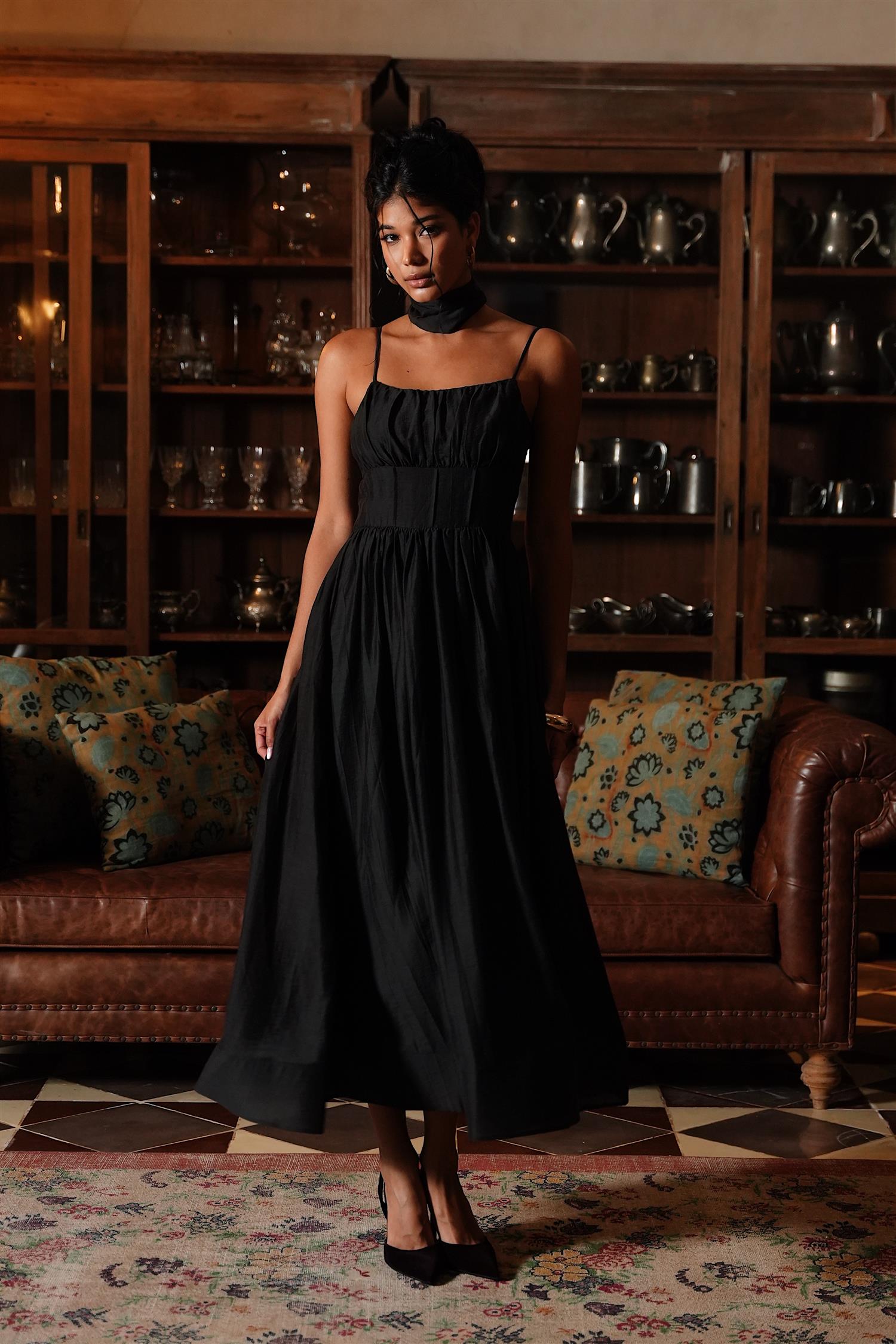 Bernadette Midi Dress Black