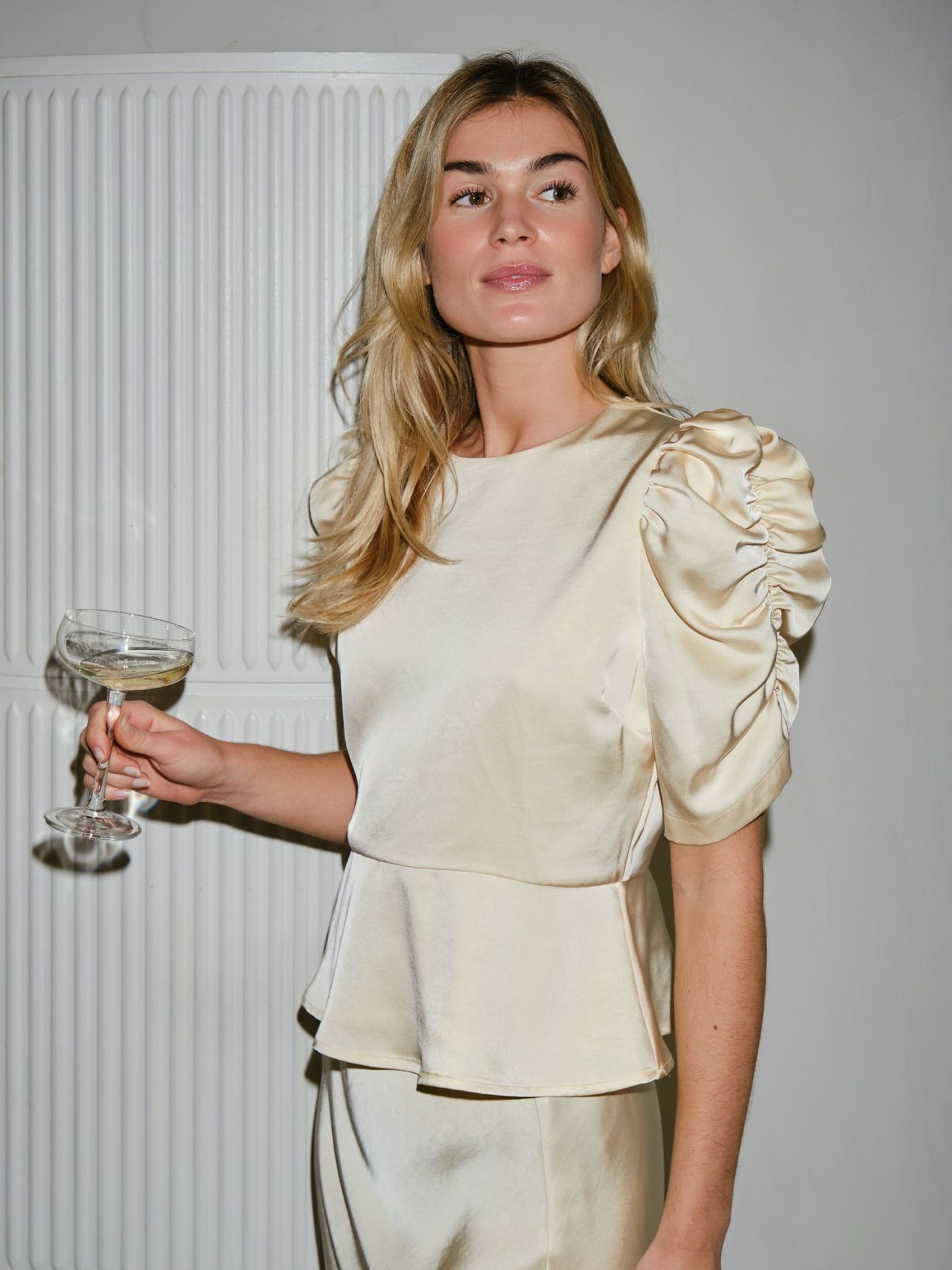 Benua Heavy Sateen Bluse Lys Gul