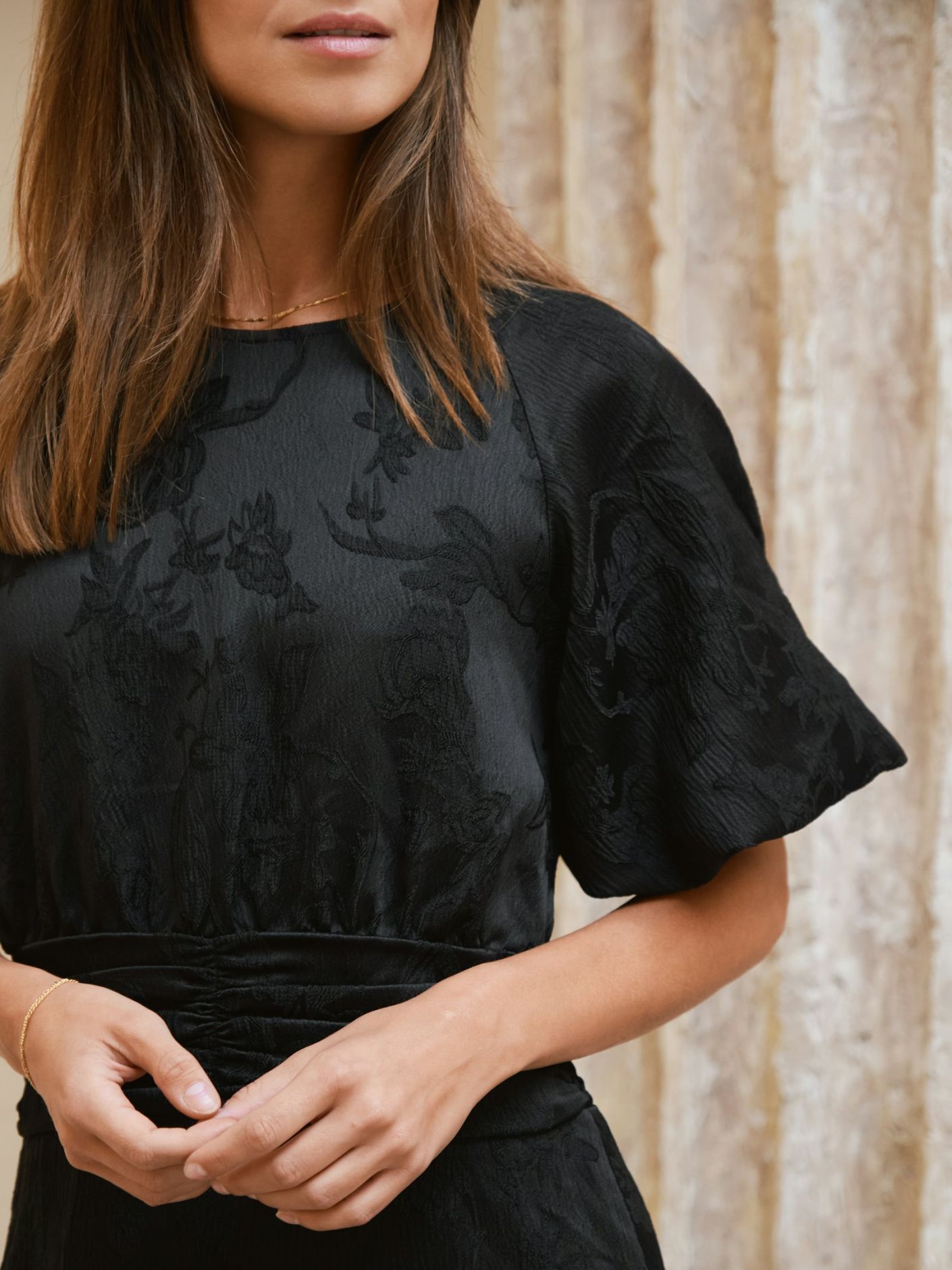 Sulli Jacquard Dress Black