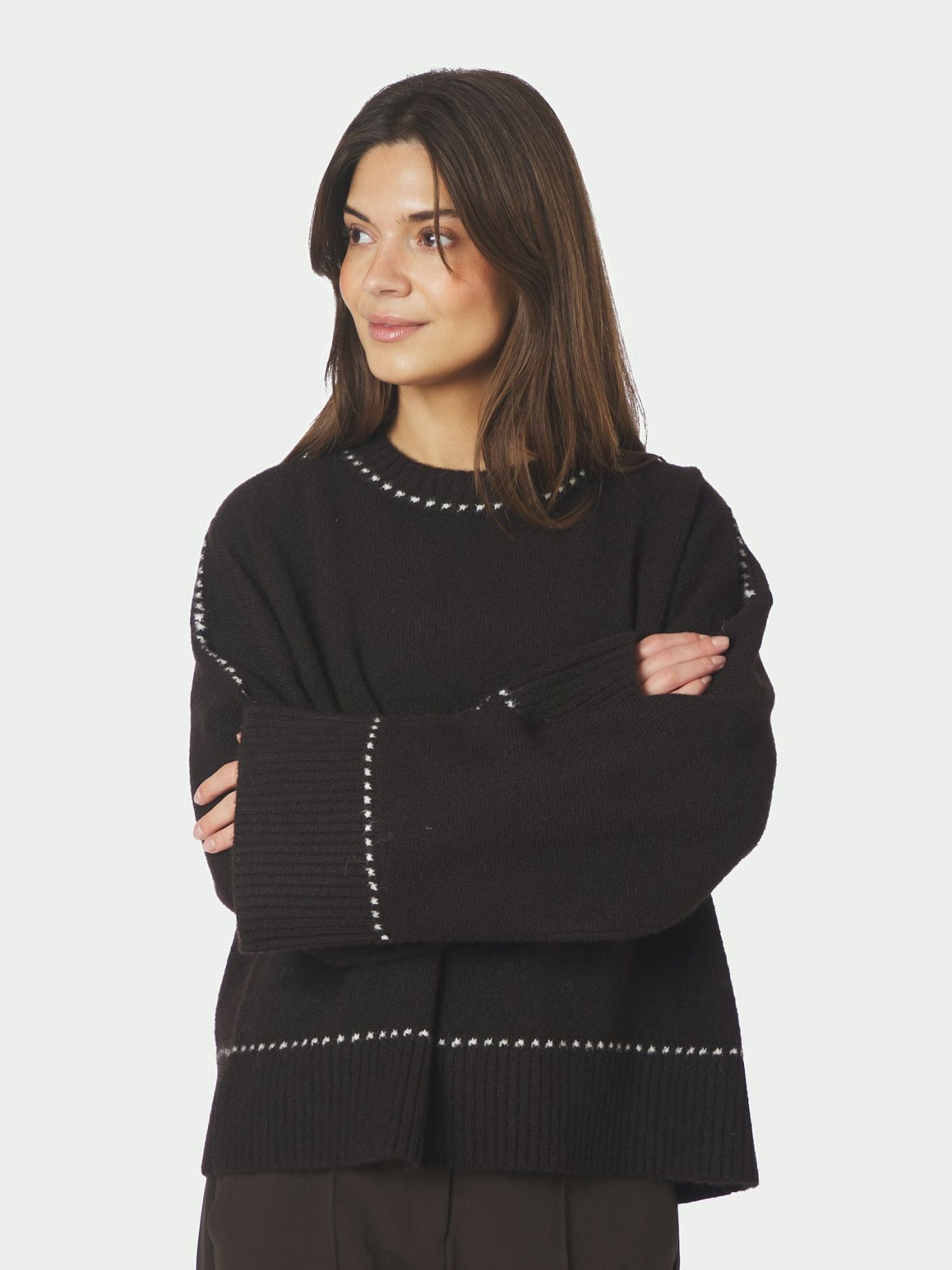 Roeme Knit Stitch Blouse Dark Brown