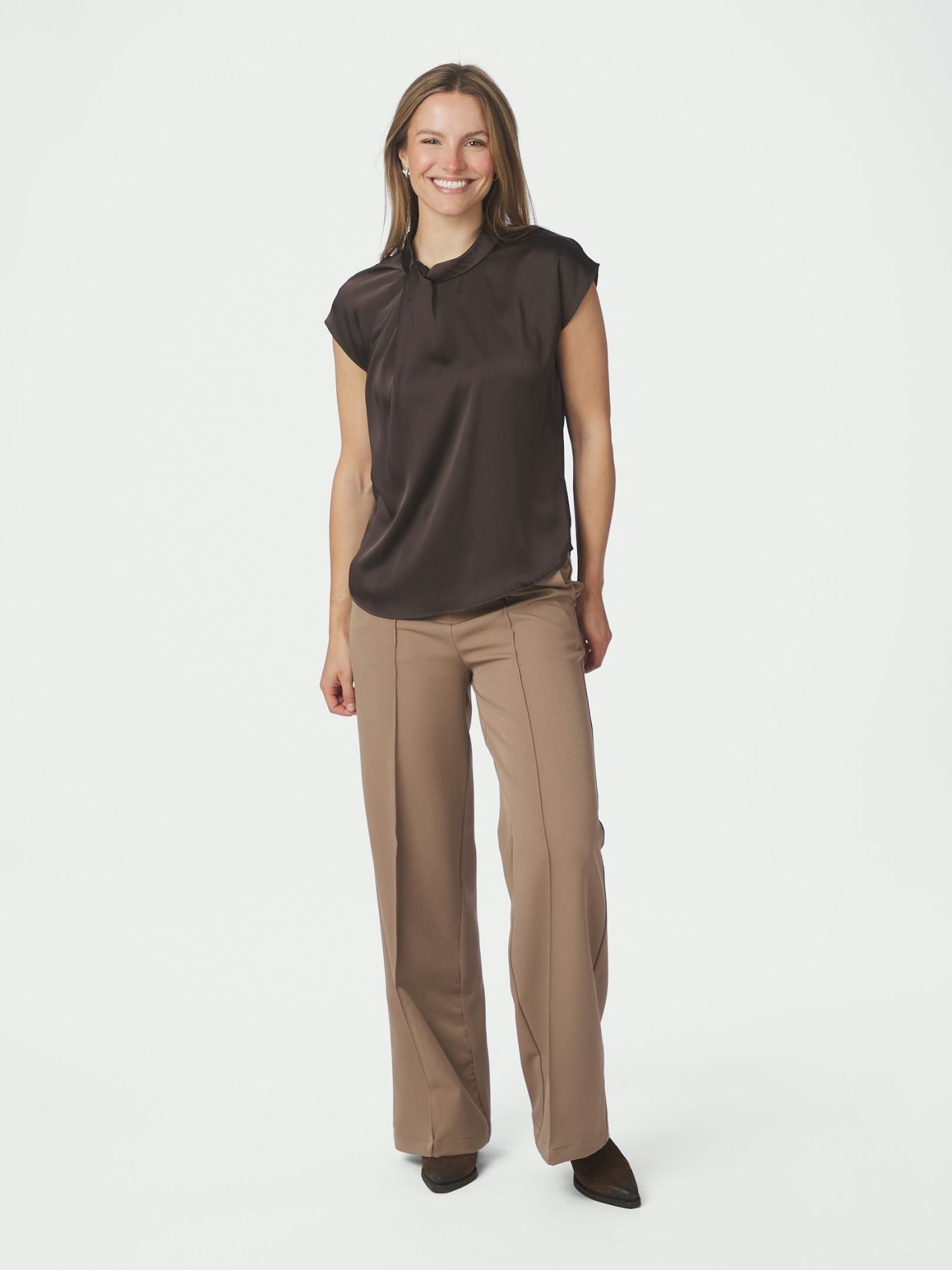 Fleur Drapy Sateen Blouse Dark Brown