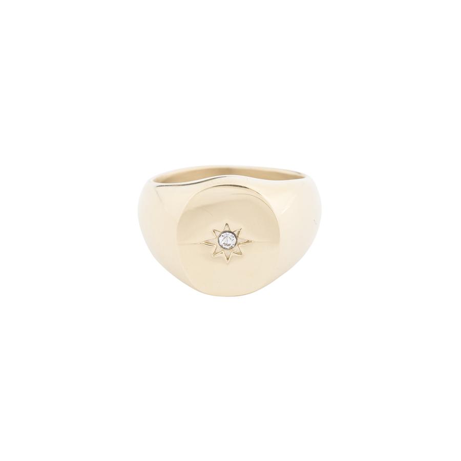 OVAL SIGNET RING W/STAR Gold