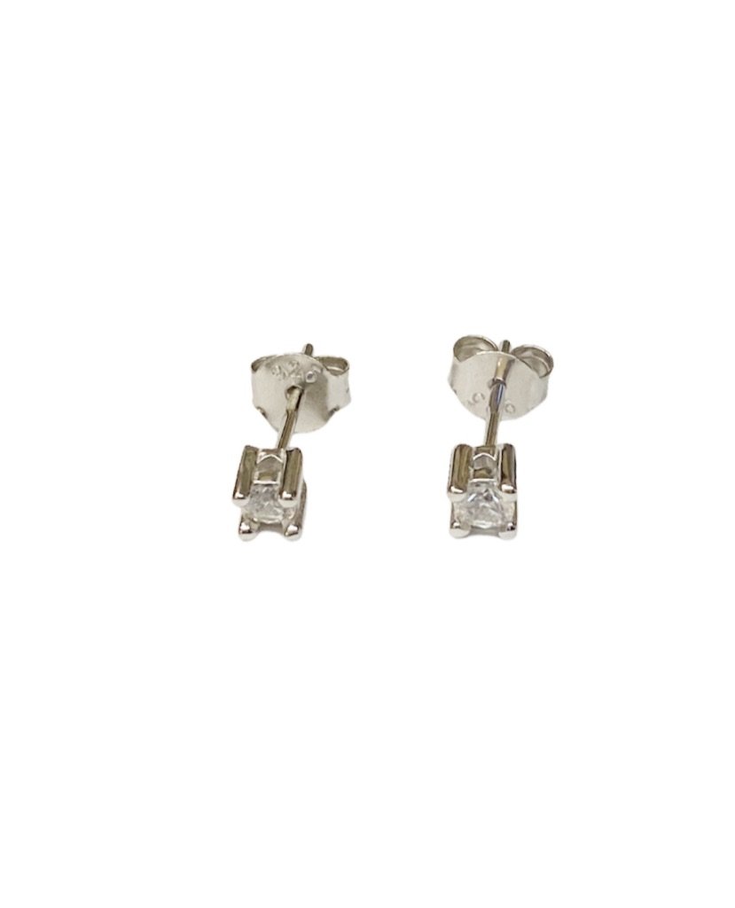 Cecilie Stud Silver Clear